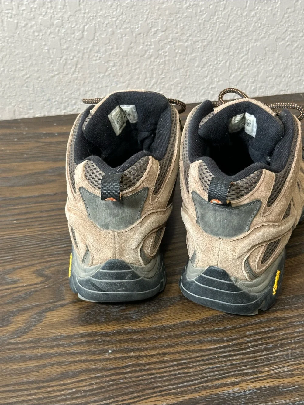Merrell Men’s Moab 3 Hiking Boots Sz 10 J06051